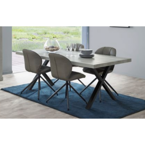 Eettafel Mathieu